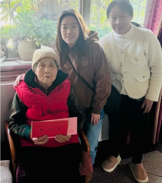 慰问6.jpg 慰问6.jpg